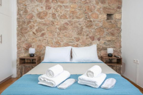 CONTEMPORARY APARTMENT 200M FROM ACROPOLIS 100Mbps NETFLIX